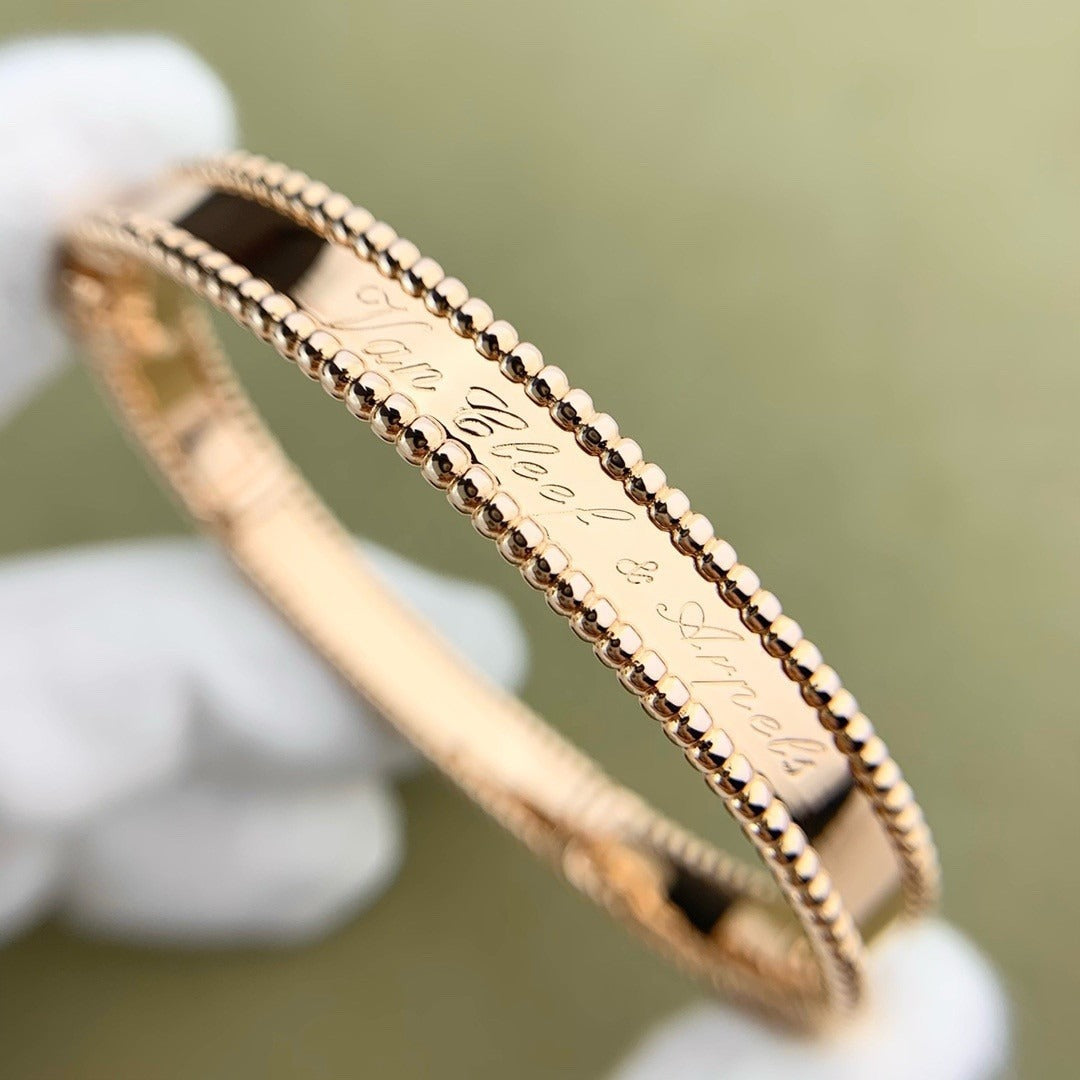 [LUXE JEWELRY]CLOVER PERLEE BRACELET SIGNATURE ENGRAVING SERIES