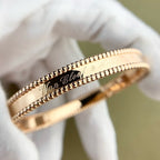 [LUXE JEWELRY]CLOVER PERLEE BRACELET SIGNATURE ENGRAVING SERIES