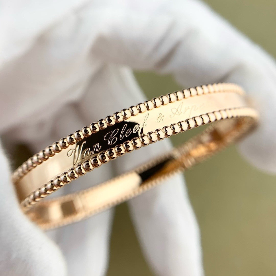 [LUXE JEWELRY]CLOVER PERLEE BRACELET SIGNATURE ENGRAVING SERIES