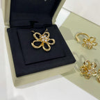 [LUXE JEWELRY]Flowerlace pendant Necklace 5 stones