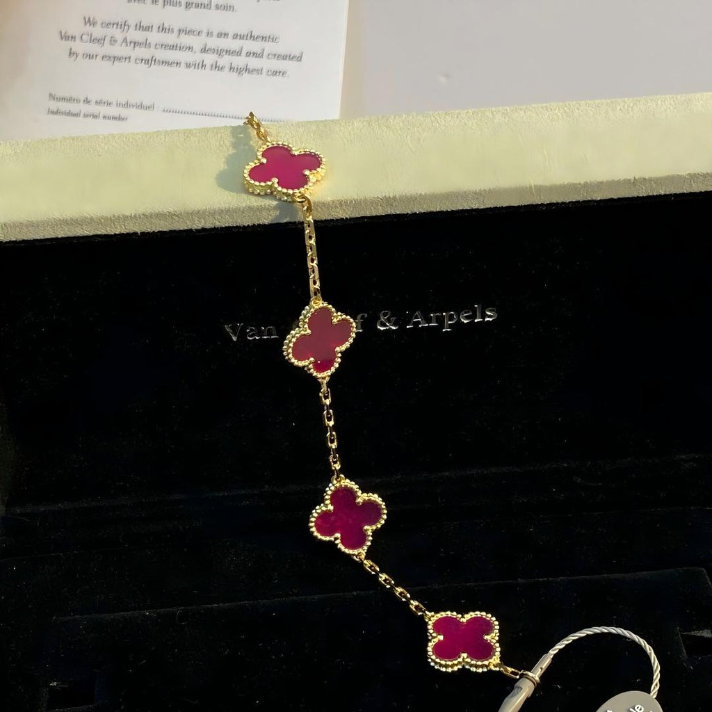 [LUXE JEWELRY]NEW CLOVER 5 MOTIFS PINK ENAMEL BRACELET