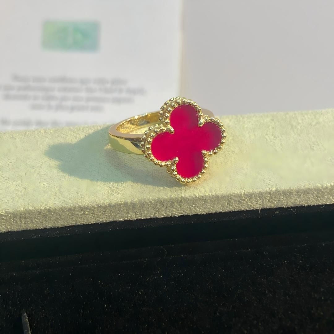 [LUXE JEWELRY]NEW CLOVER PINK ENAMEL RINGS