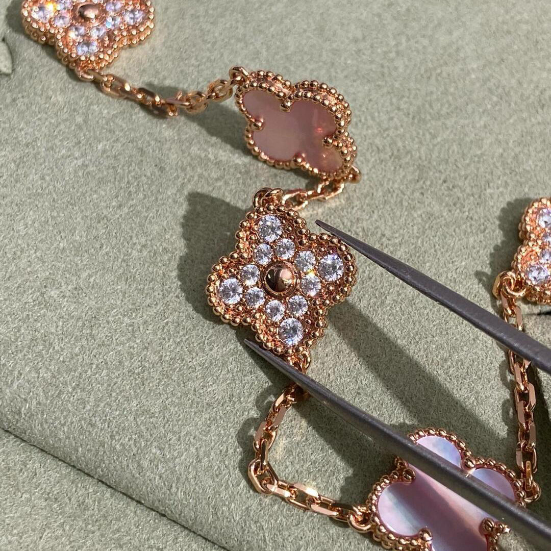 [LUXE JEWELRY]CLOVER 10 MOTIFS DIAMOND PINK MOP NECKLACE