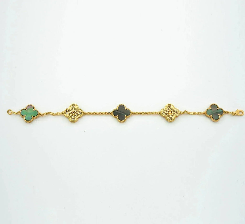 [LUXE JEWELRY] CLOVER 5 MOTIF GRAY MOP BRACELET COLLECTION