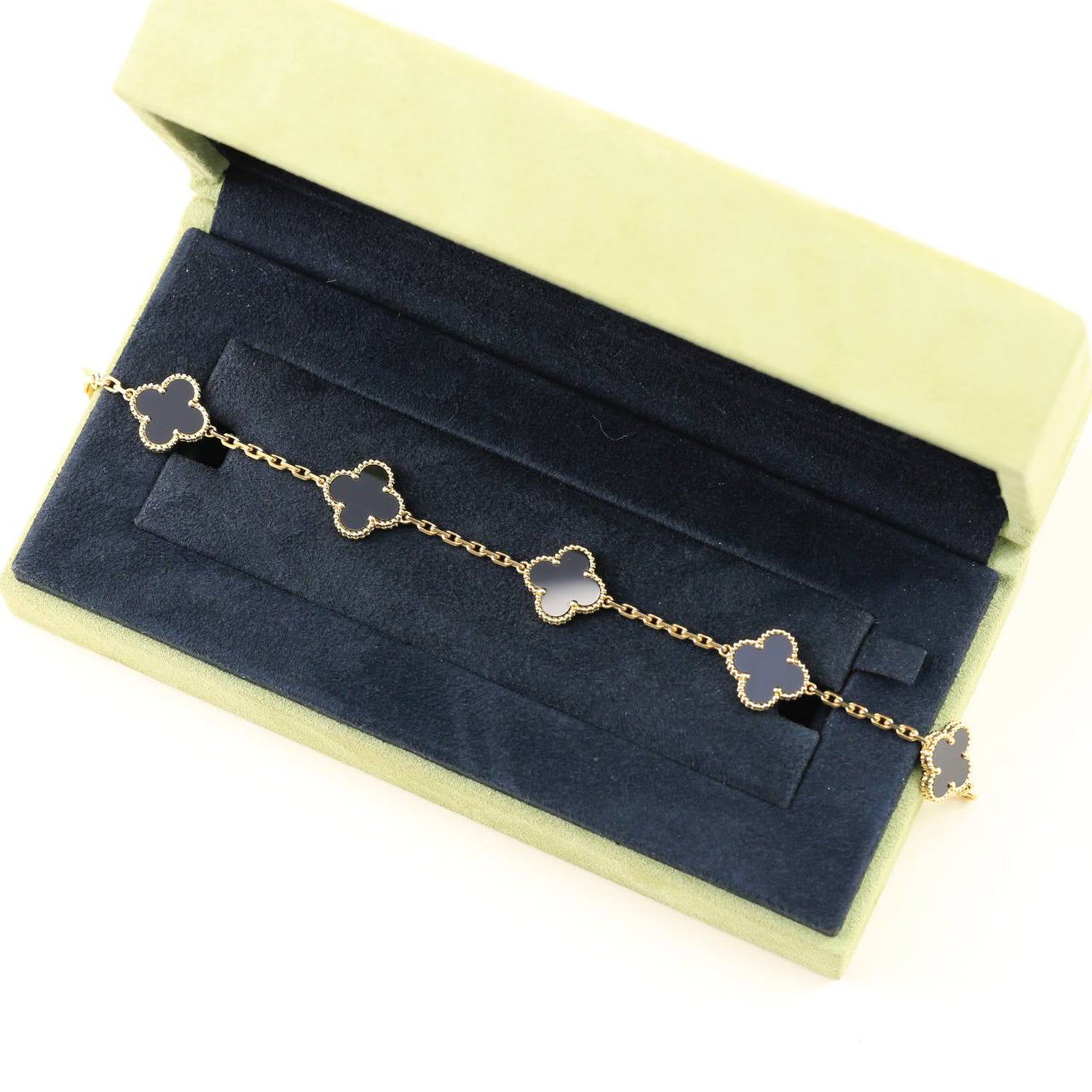 [LUXE JEWELRY] CLOVER 5 MOTIF ONYXS BRACELET COLLECTION