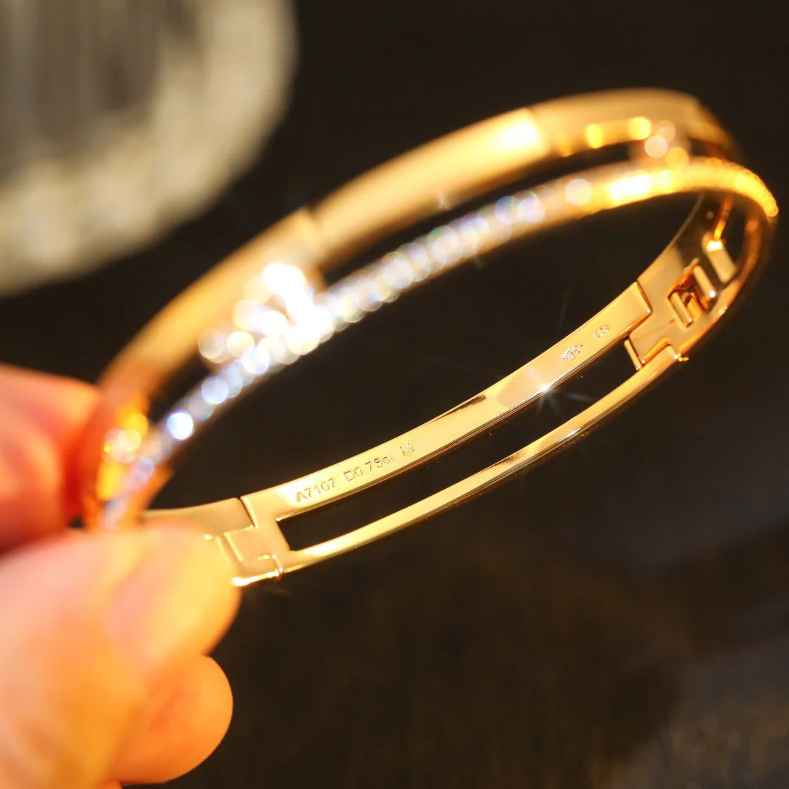 [LUXE JEWELRY]Move Romane Diamond Bangle Bracelet
