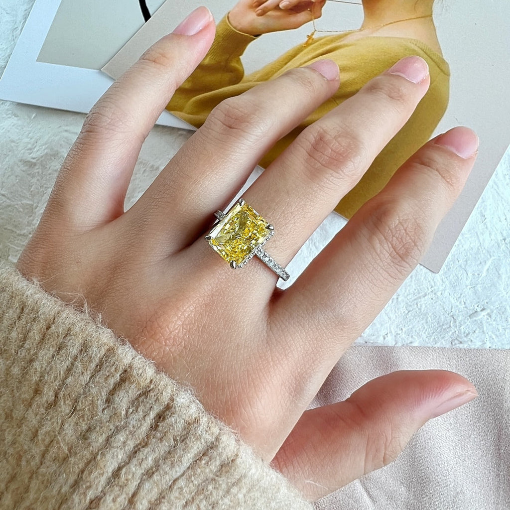 [LUXE] Bague de fiançailles luxueuse de 4,0 carats