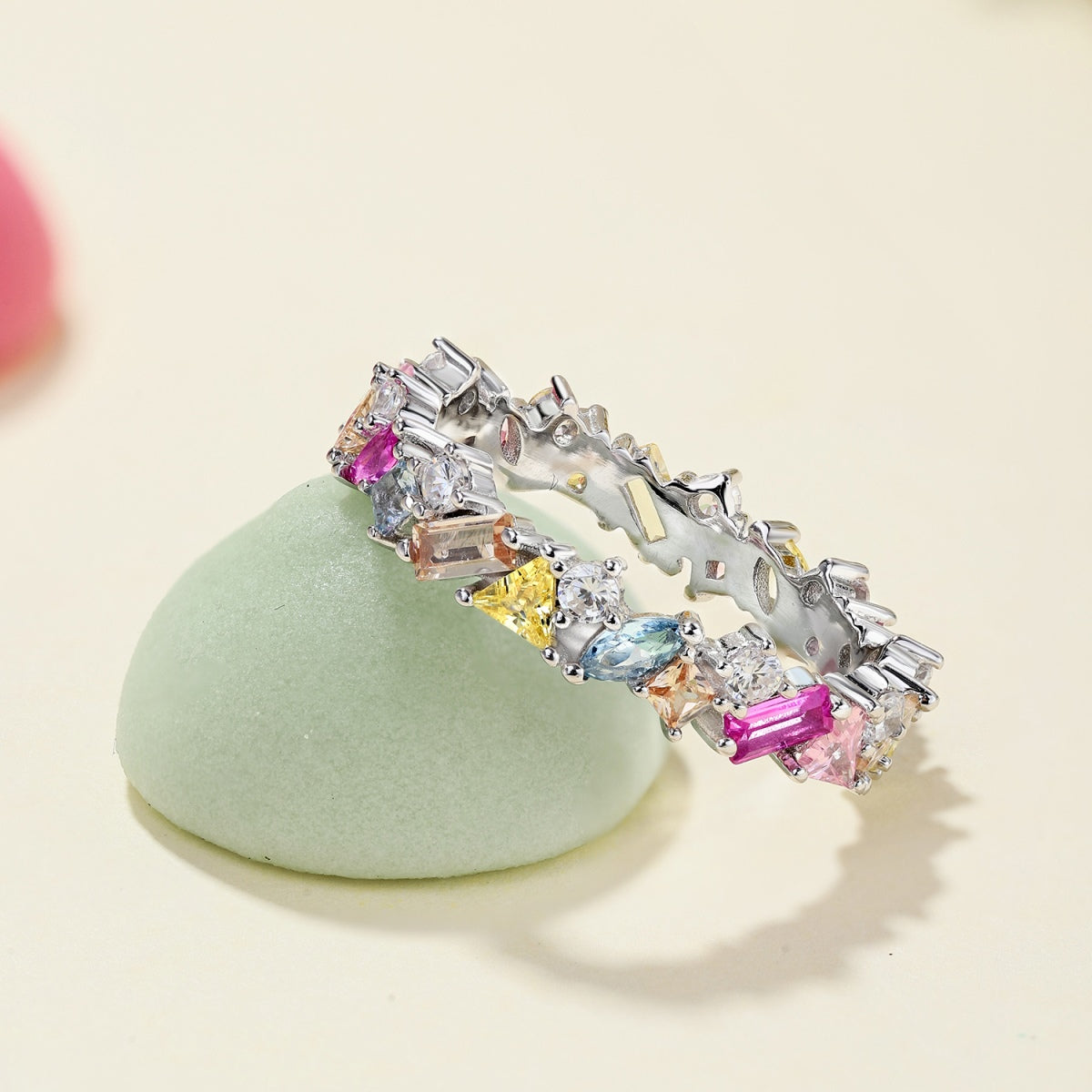 [LUXE]まばゆいばかりの多色マルチカットデイリーリング