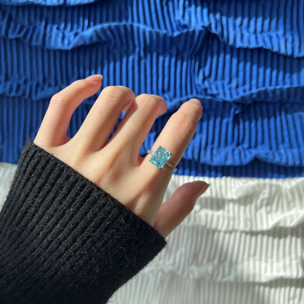 [LUXE] Bague de fiançailles luxueuse de 4,0 carats