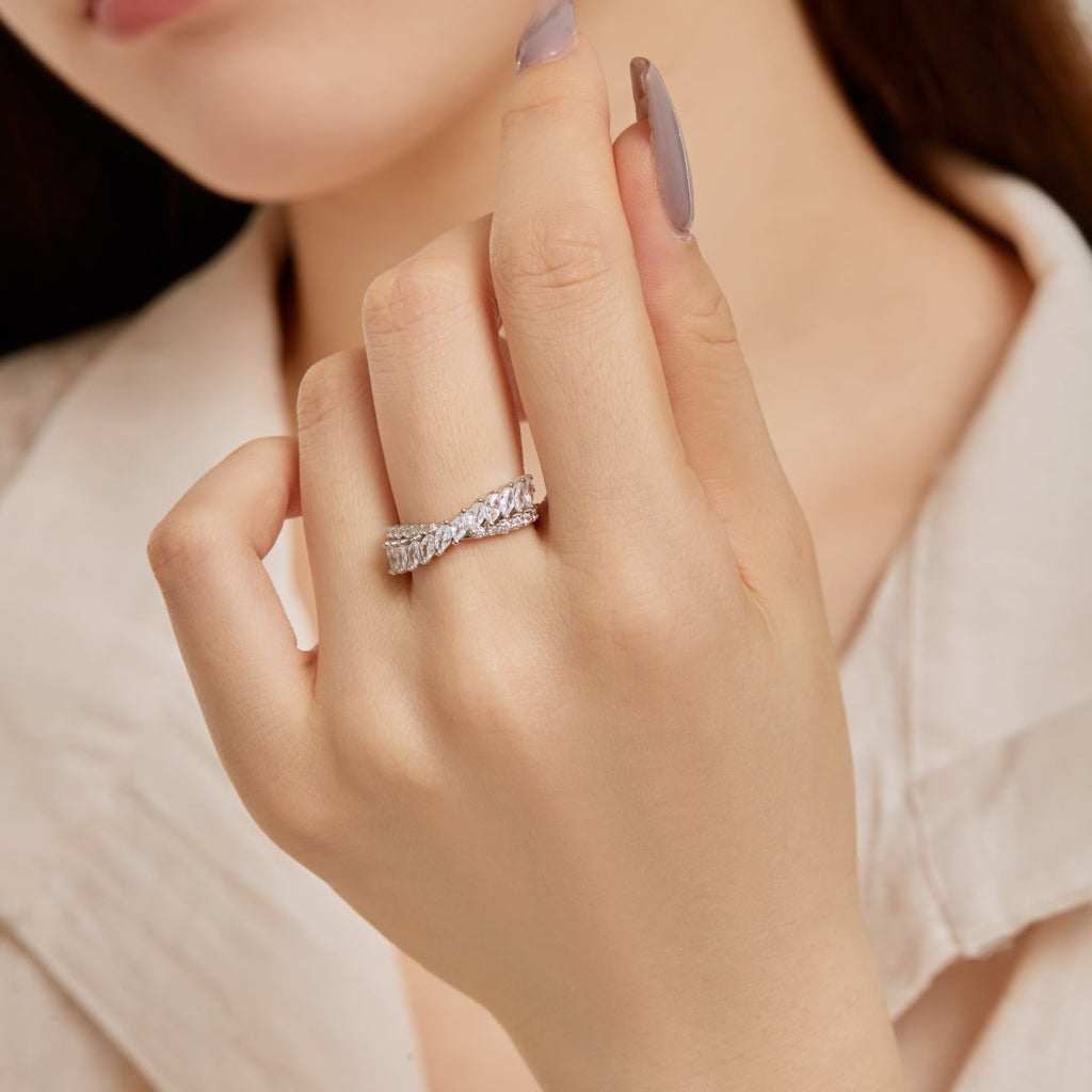 [LUXE] Bague quotidienne unique et colorée en forme de marquise