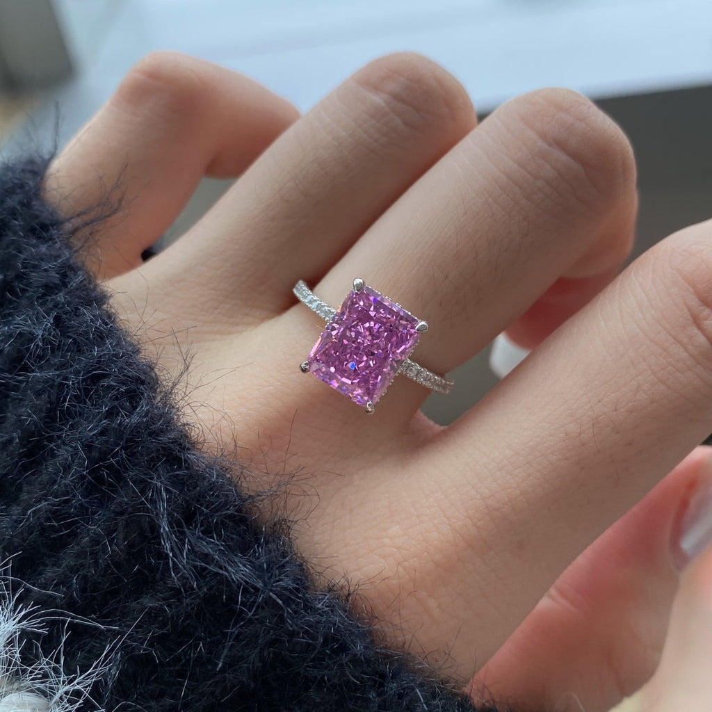 [LUXE] Bague de fiançailles luxueuse de 4,0 carats