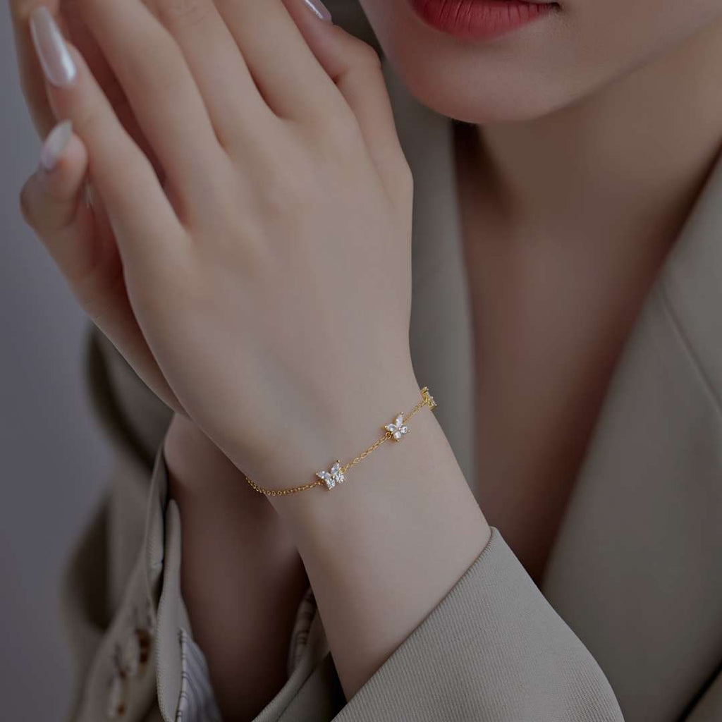 [LUXE]Radiant Butterfly Shape Necklace