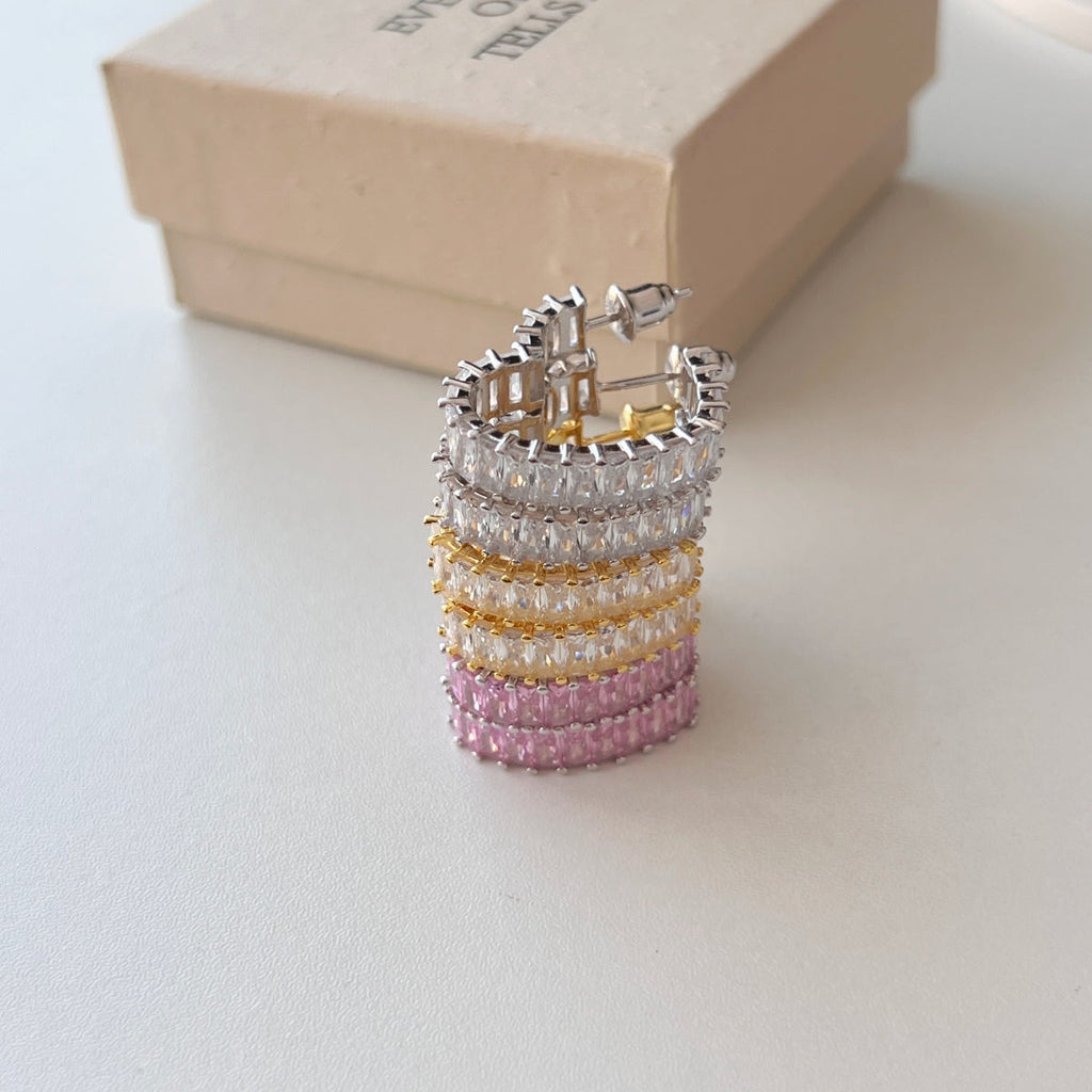 [LUXE]Radiant Heart Cutout Earrings