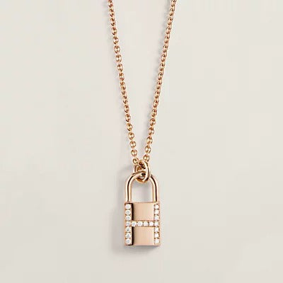 [LUXE JEWELRY]HM ADVANCED NICHE LOCK HEAD NECKLACE DIAMONDS