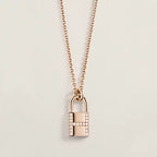 [LUXE JEWELRY]HM ADVANCED NICHE LOCK HEAD NECKLACE DIAMONDS