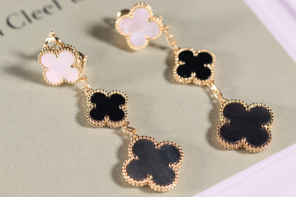 [LUXE JEWELRY]CLOVER EARRINGS GOLD ONYX MOP 3 MOTIF