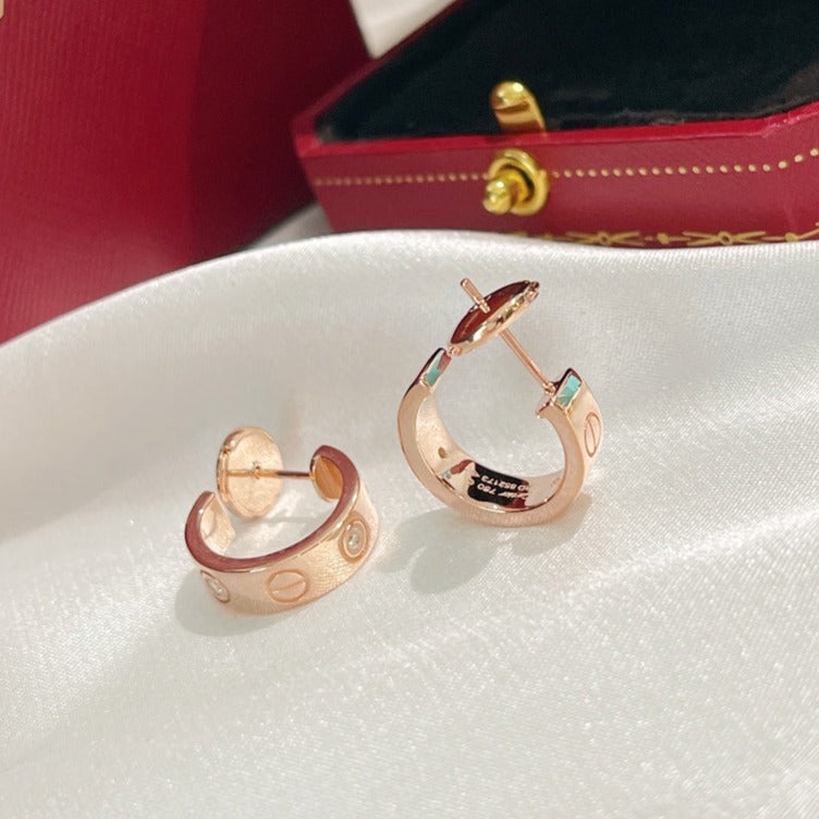 [LUXE JEWELRY] LOVE EARRINGS 5.7MM 2 DIAMONDS