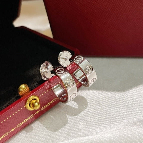 [LUXE JEWELRY] LOVE EARRINGS 5.7MM 2 DIAMONDS