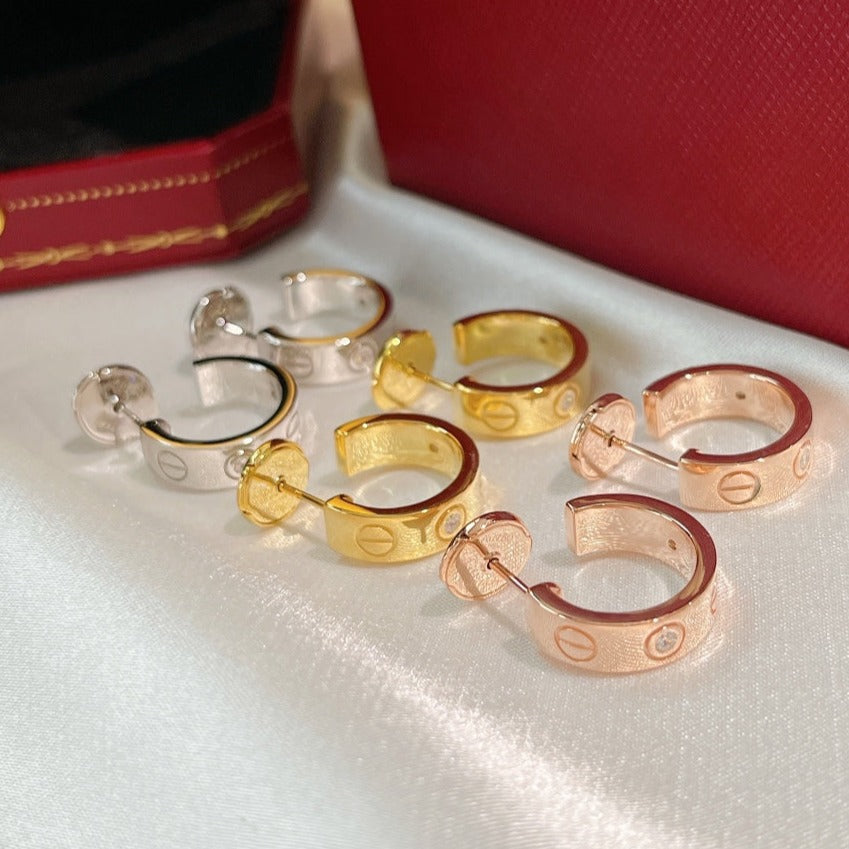 [LUXE JEWELRY] LOVE EARRINGS 5.7MM 2 DIAMONDS