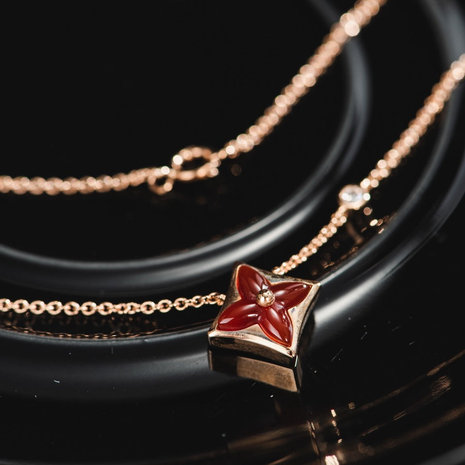 [LUXE JEWELRY]STAR NECKLACE PINK GOLD 1 DIAMOND