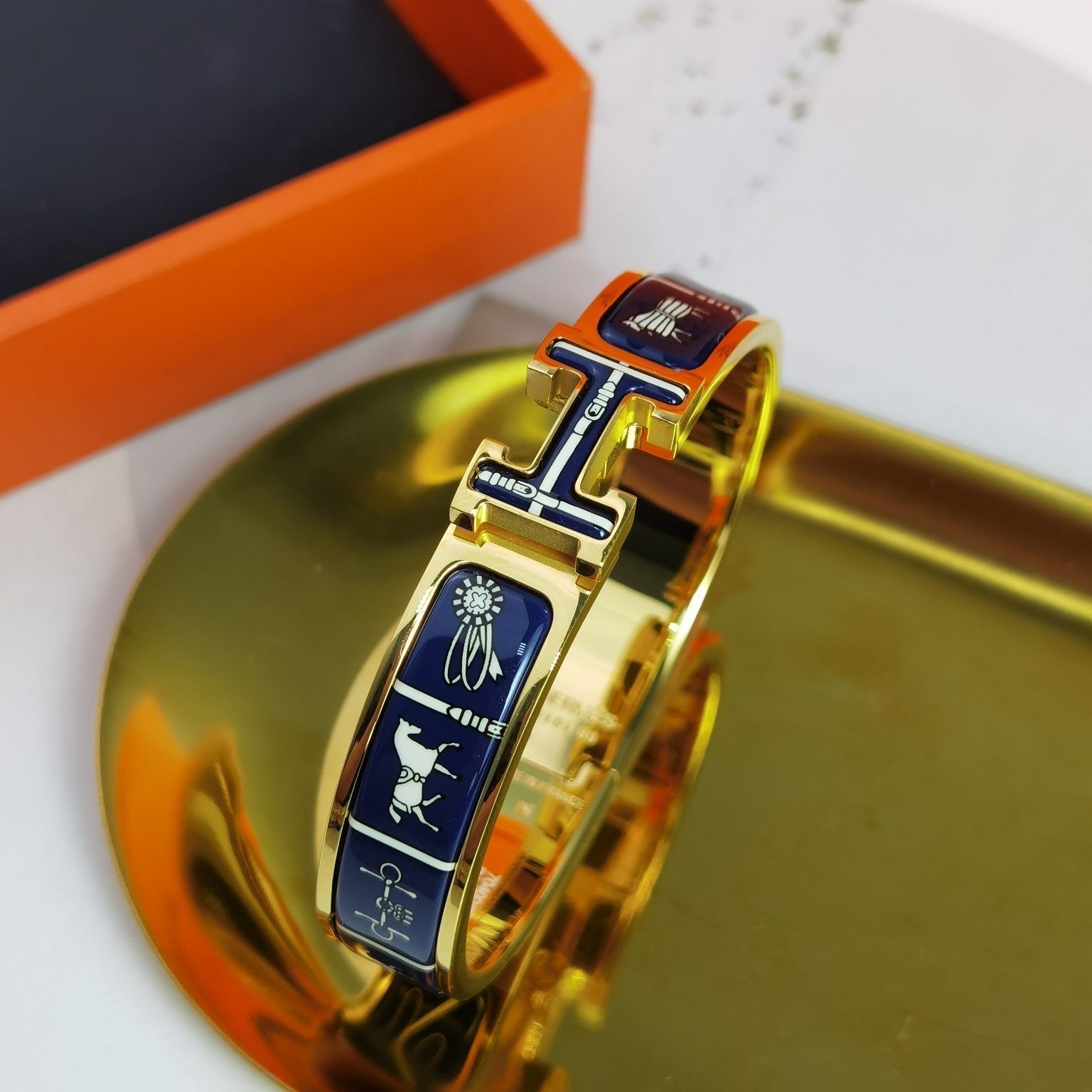 [LUXE JEWELRY]H COUVERTURES DARK BLUE BRACELET