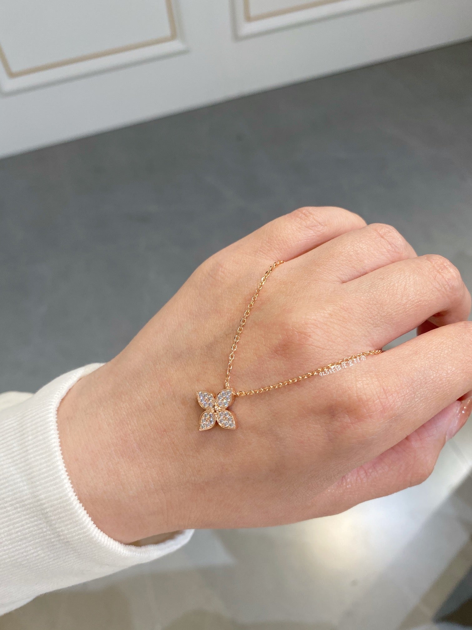 [LUXE JEWELRY]STAR DIAMOND NECKALCE
