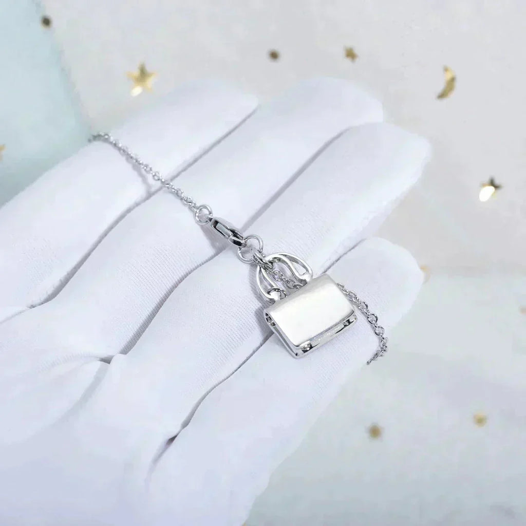 [LUXE JEWELRY]AMULETTE PEDANT SILVER NECKLACE