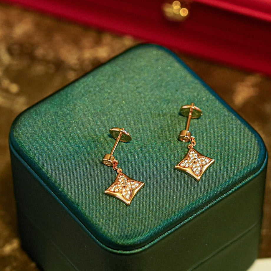 [LUXE JEWELRY]STAR DIAMONDS EARRINGS GOLD