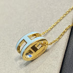 [LUXE JEWELRY]POP H LIGHT BLUE NECKLACE