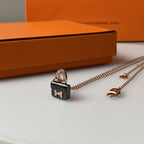 [LUXE JEWELRY]CONSTANCE BLACK PEDANT PINK GOLD NECKLACE