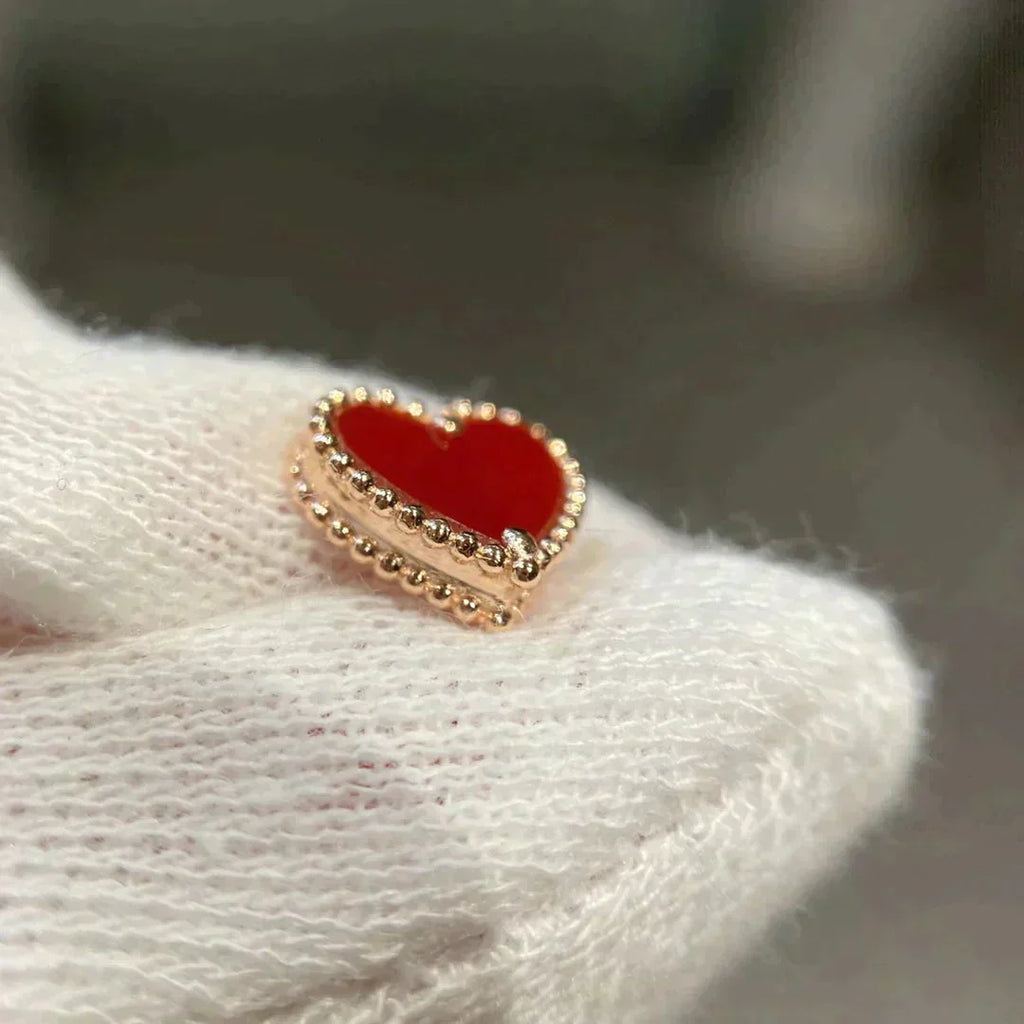 [LUXE JEWELRY]HEART CARNELIAN STUD EARRINGS