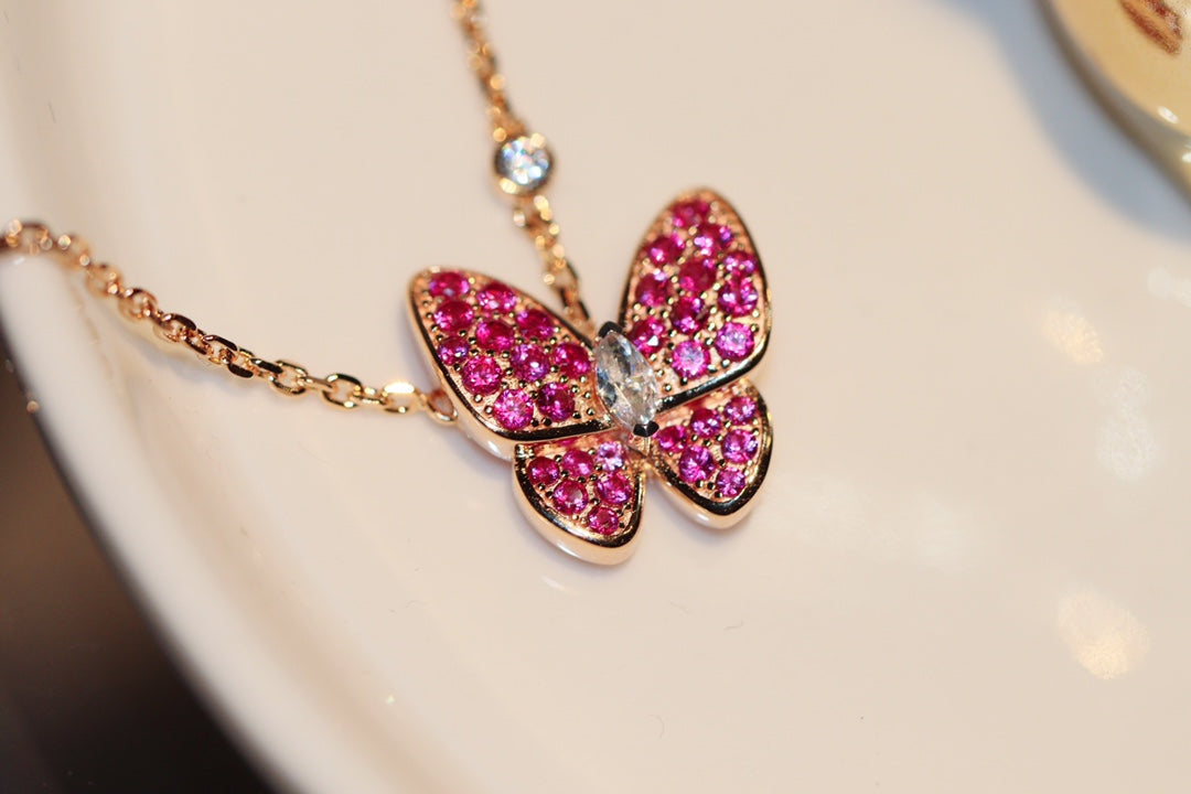 [LUXE JEWELRY]BUTTERFLY RED DIAMOND ROSE GOLD NECKLACE