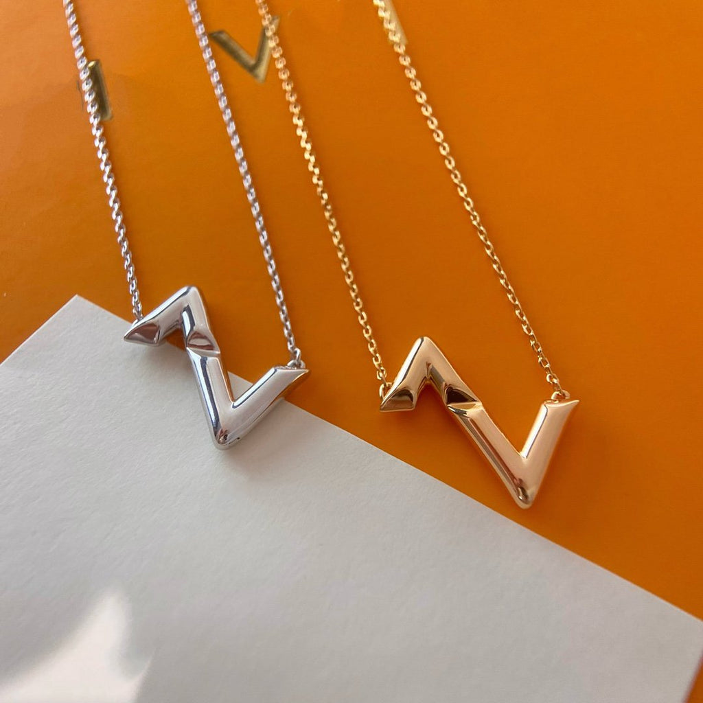 [LUXE JEWELRY]VOLTE UPSIDE DOWN NECKLACE