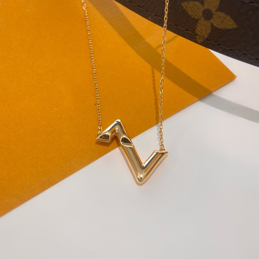 [LUXE JEWELRY]VOLTE UPSIDE DOWN NECKLACE