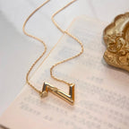 [LUXE JEWELRY]VOLTE UPSIDE DOWN NECKLACE