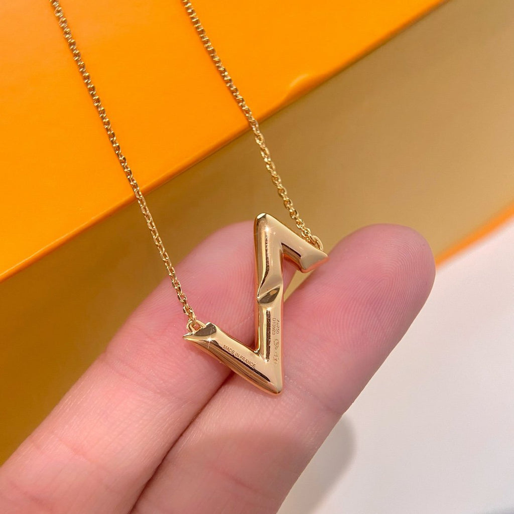 [LUXE JEWELRY]VOLTE UPSIDE DOWN NECKLACE