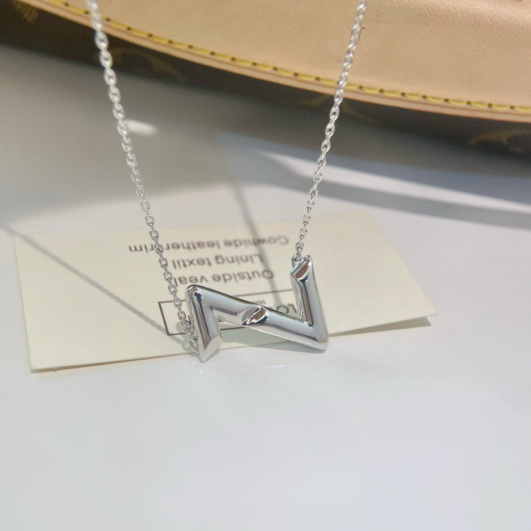 [LUXE JEWELRY]VOLTE UPSIDE DOWN NECKLACE