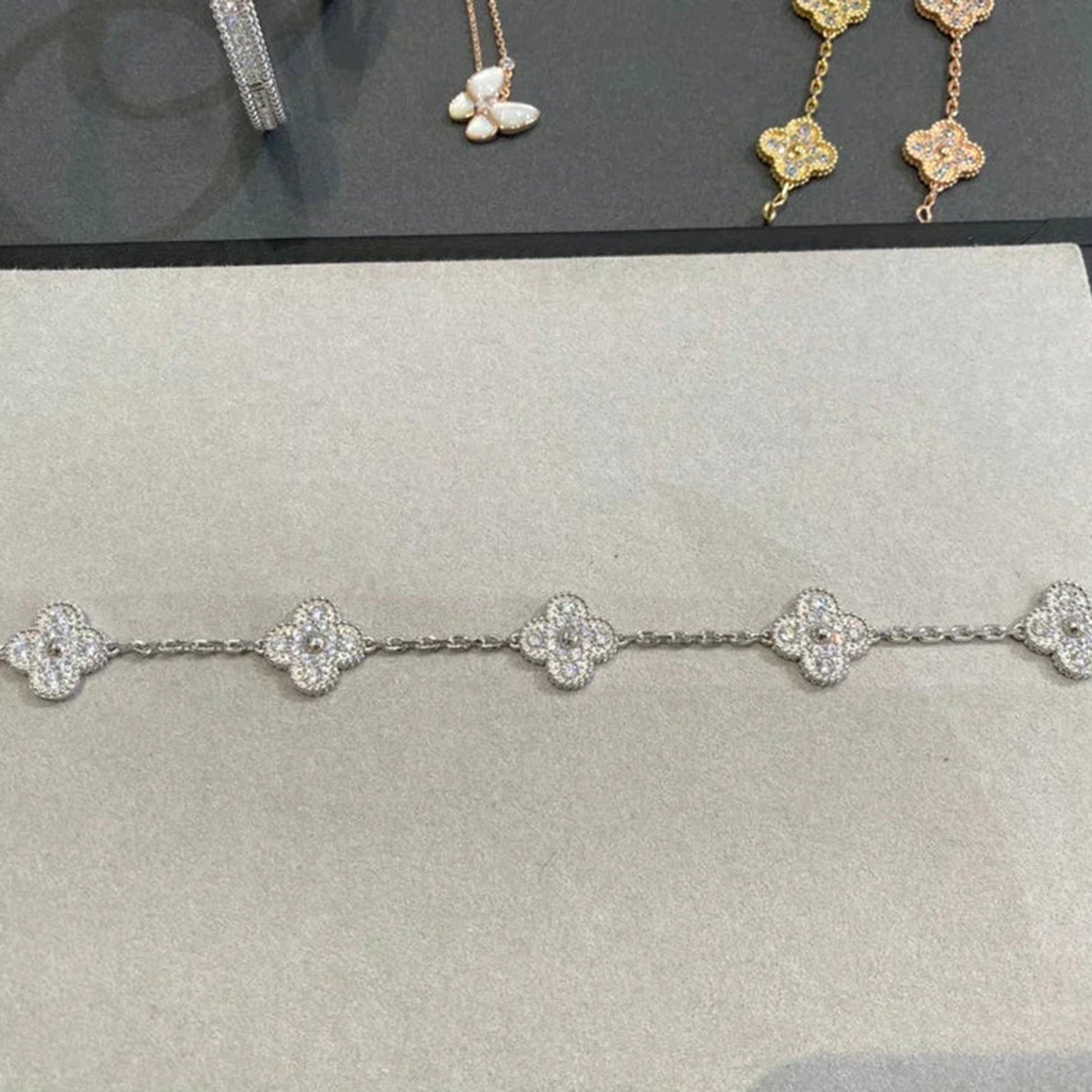 [LUXE JEWELRY] CLOVER 5 MOTIF FULL DIAMOND BRACELET COLLECTION