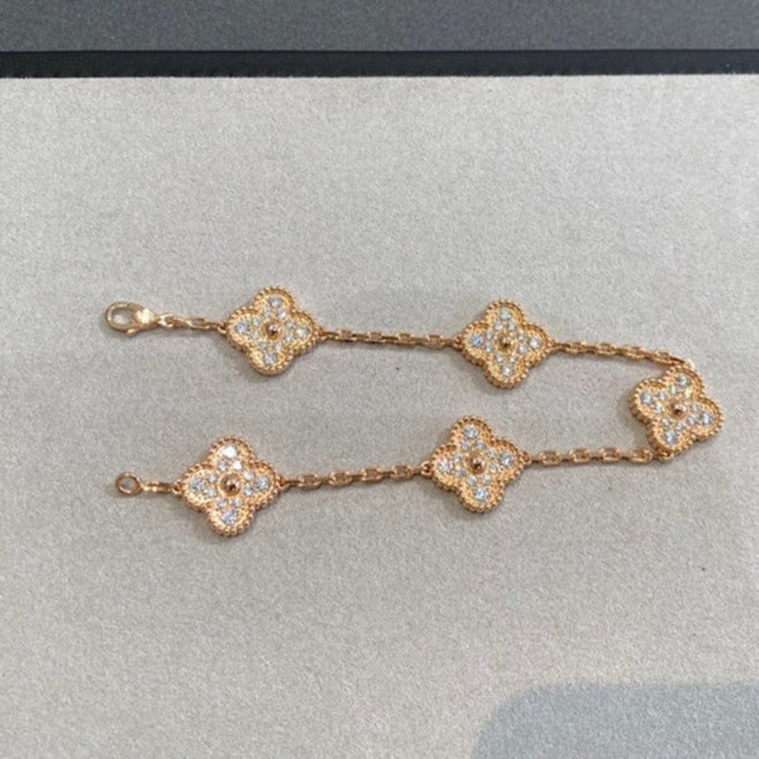 [LUXE JEWELRY] CLOVER 5 MOTIF FULL DIAMOND BRACELET COLLECTION