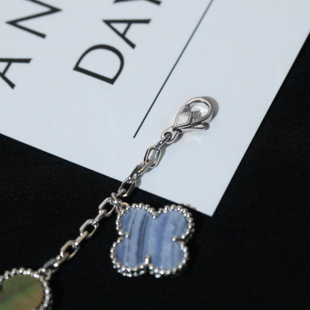 [LUXE JEWELRY]CLOVER BRACELET 5 MOTIFS MOP CHALCEDONY SILVER