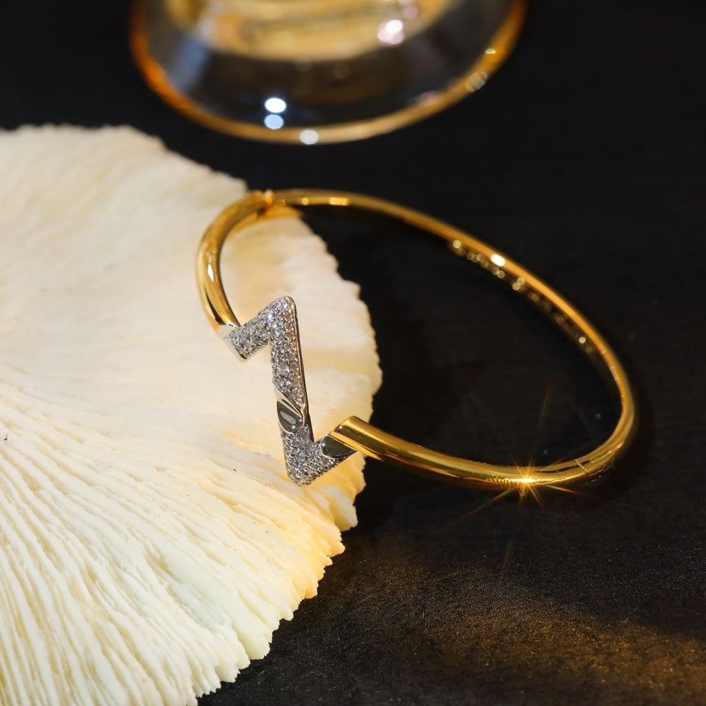 [LUXE JEWELRY]VOLTE UPSITE DOWN GOLD DIAMOND BRACELET