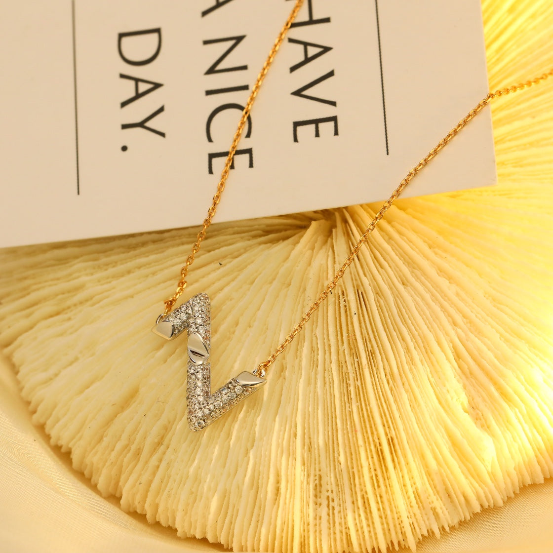 [LUXE JEWELRY]VOLT SILVER DIAMOND PEDANT NECKLACE