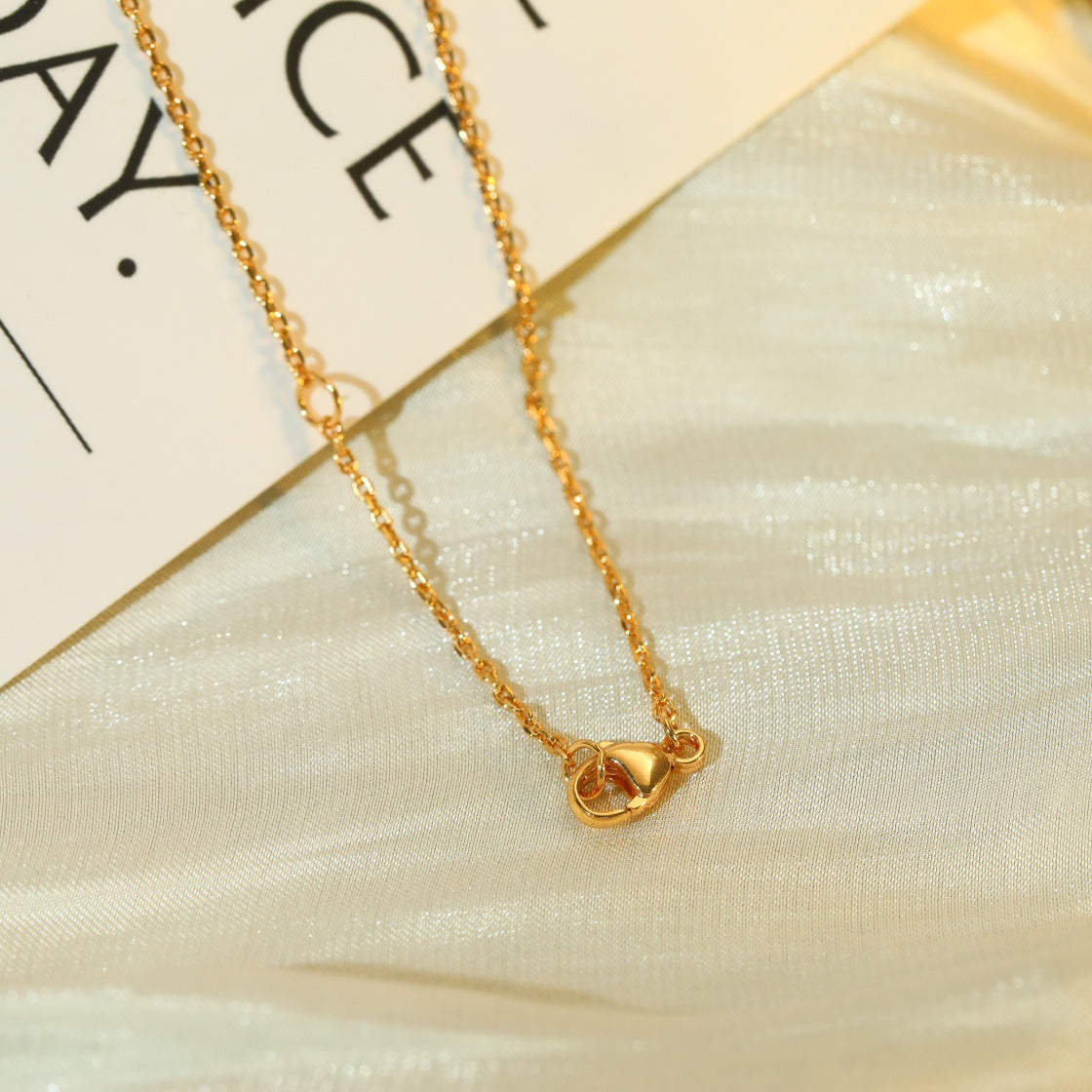 [LUXE JEWELRY]VOLT SILVER DIAMOND PEDANT NECKLACE
