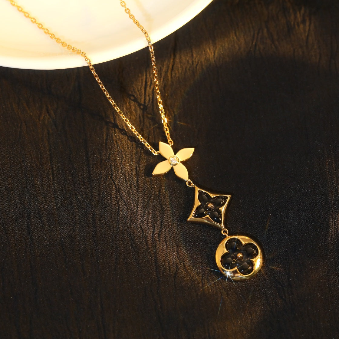 [LUXE JEWELRY]STAR AND SUN ONYX PINK GOLD NECKLACE