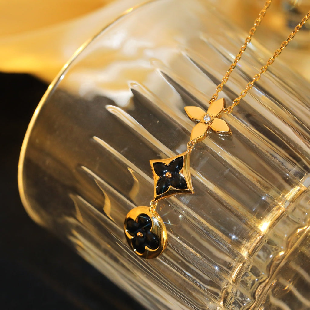 [LUXE JEWELRY]STAR AND SUN ONYX PINK GOLD NECKLACE