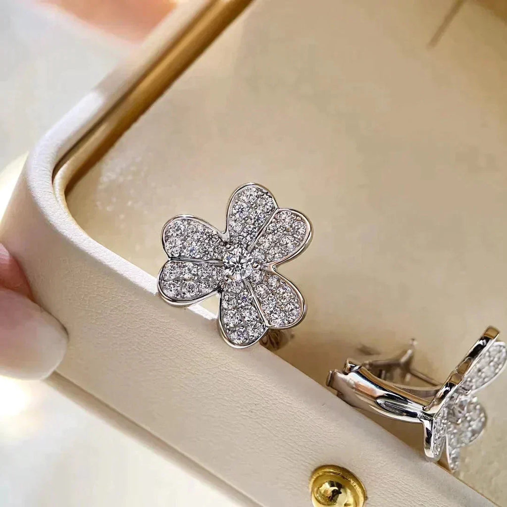 [LUXE JEWELRY]CLOVER COMOS DIAMOND EARRINGS SILVER