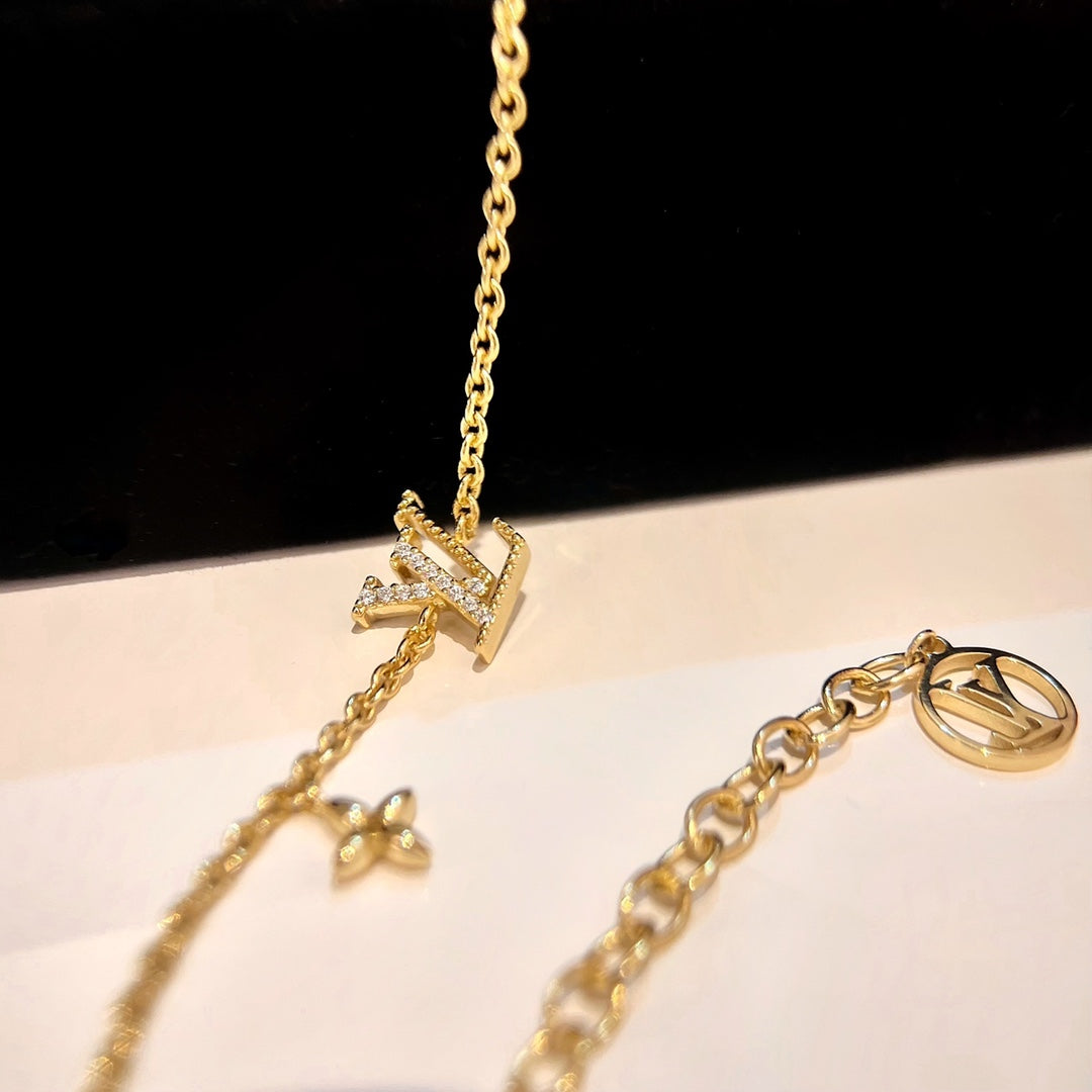 [LUXE JEWELRY]LOGO STAR MOTIF GOLD BRACELET