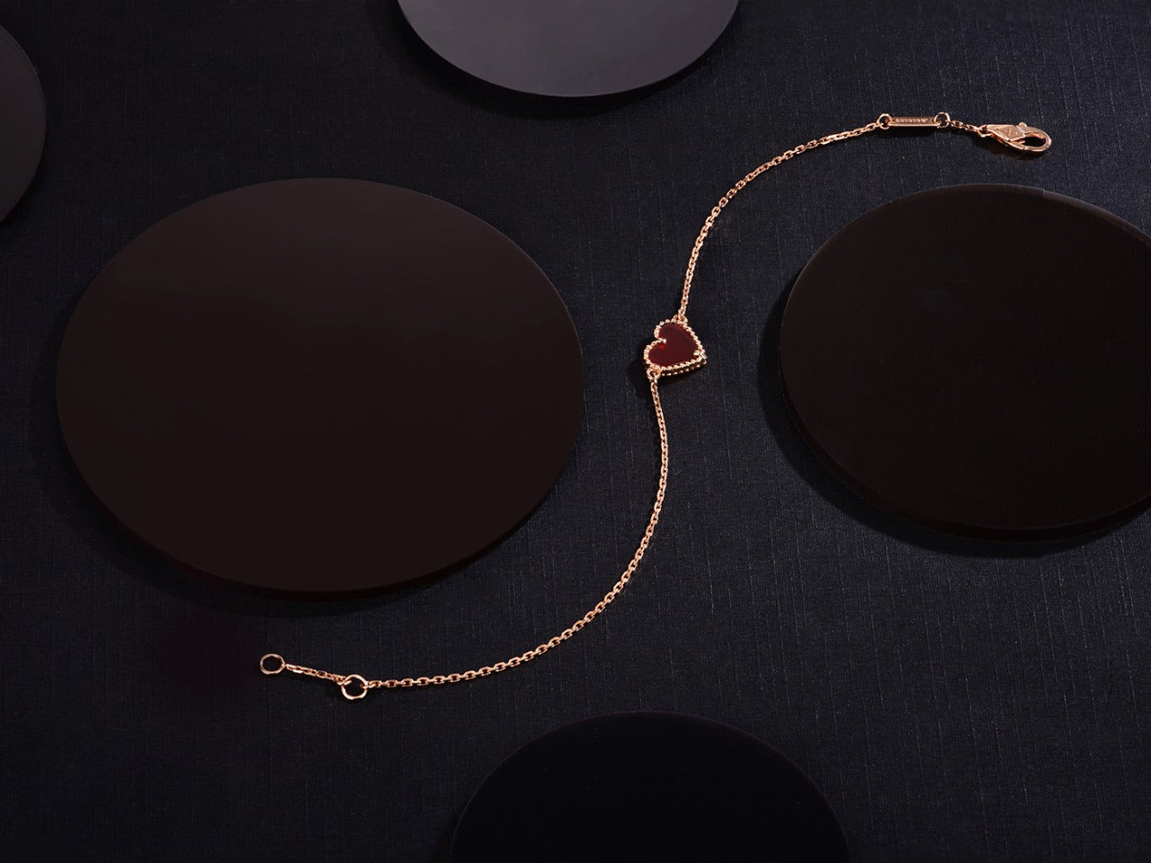 [LUXE JEWELRY]HEART CARNELIAN PINK GOLD BRACELET