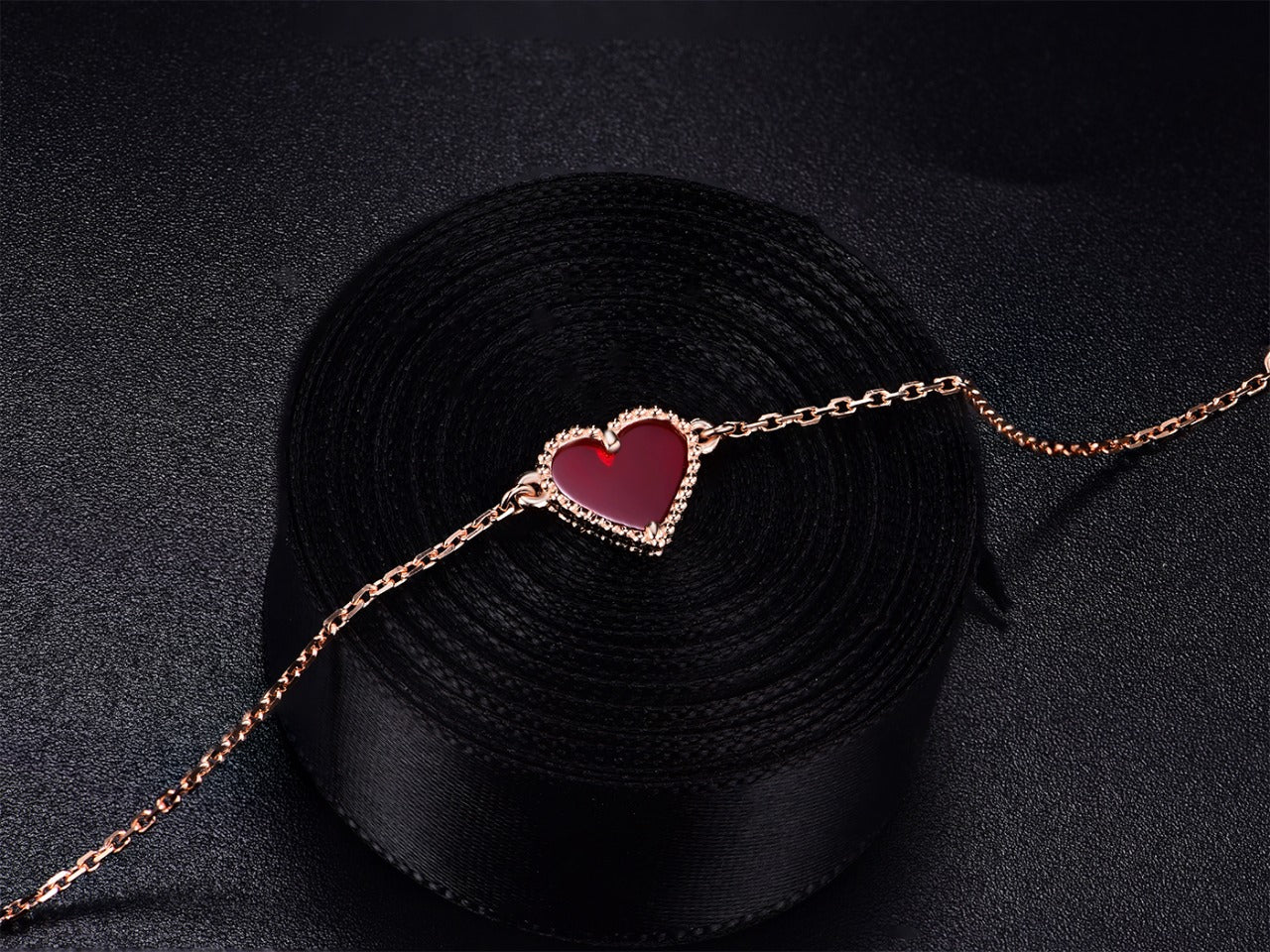 [LUXE JEWELRY]HEART CARNELIAN PINK GOLD BRACELET