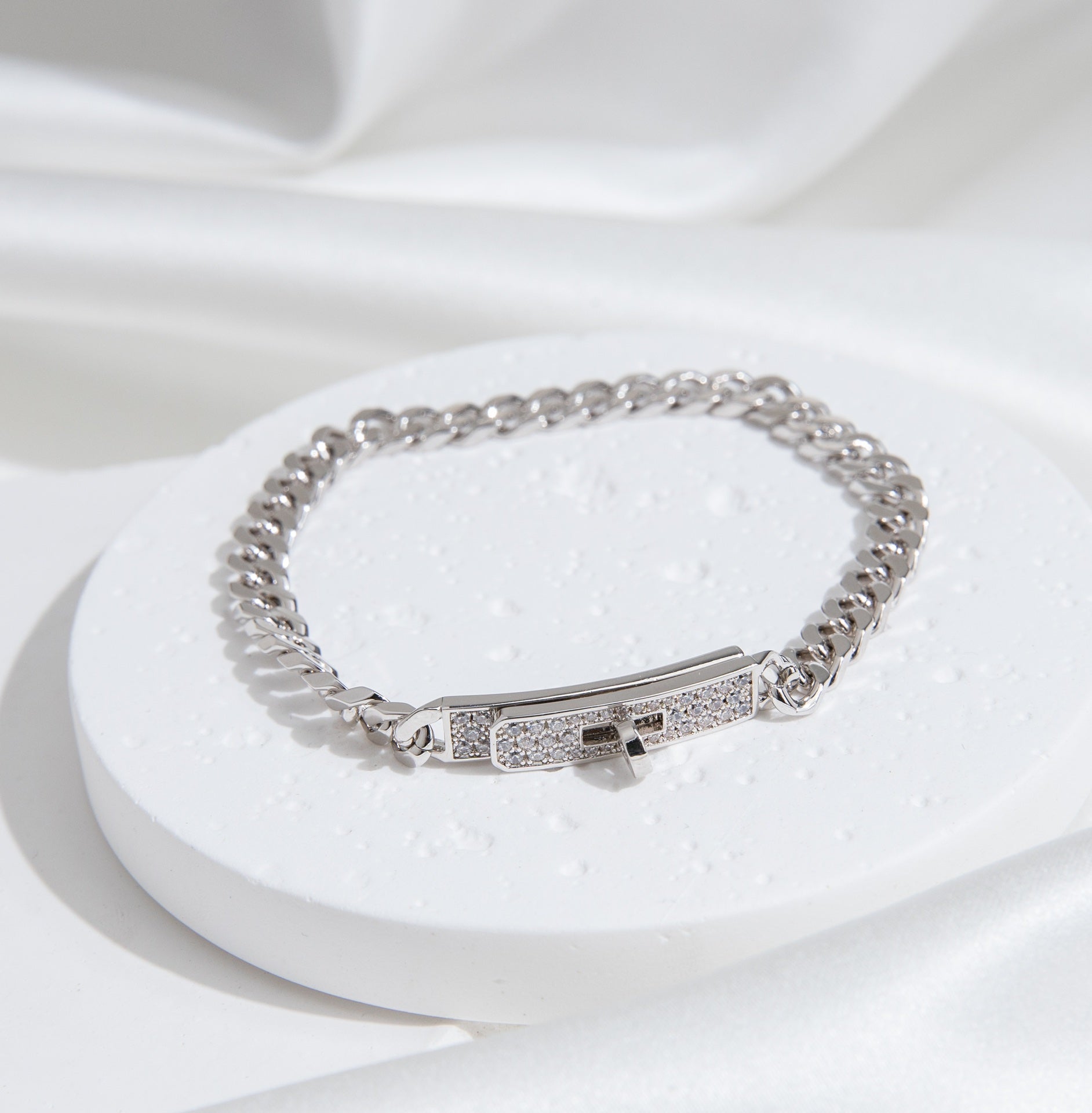 [LUXE JEWELRY]KELLY CHAIN SILVER DIAMOND BRACELET